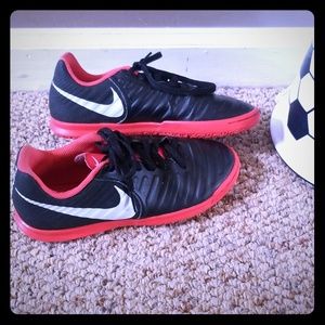Like new indoor Nike Soccer shoes